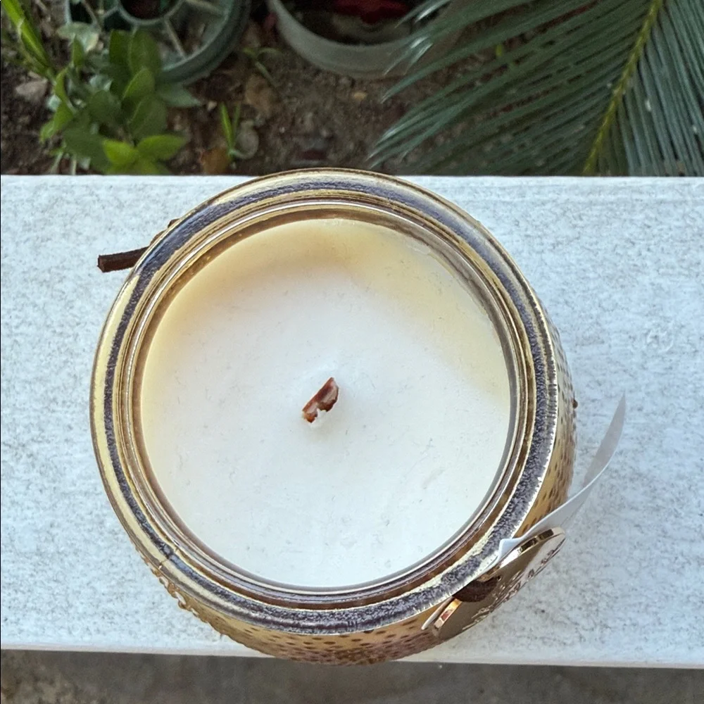 Apple Honey Butter Scented Candle - Picture 4 of 12